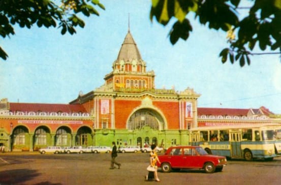 Old paint scheme of Chernihiv station